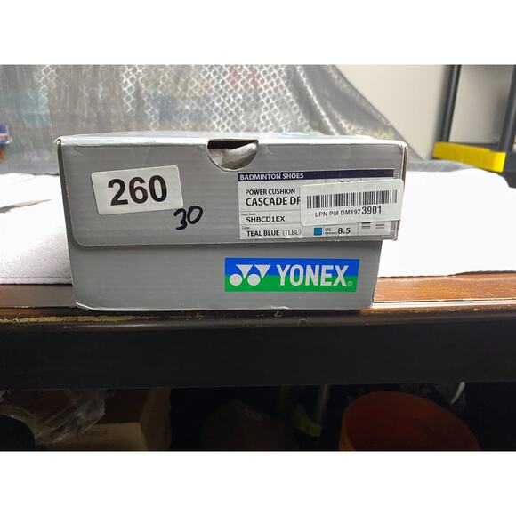 Yonex Cascade Drive Shoes Mens 7 Womens 8.5 Teal Athletic Badminton Y2K Retro - Picture 10 of 10